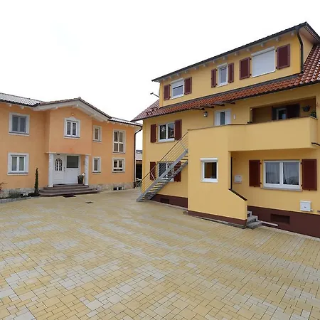 Hotel Rust-fewo-hotel 3*