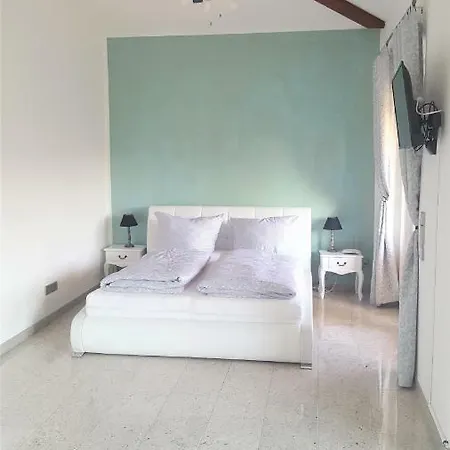 Rust-fewo-hotel 3*